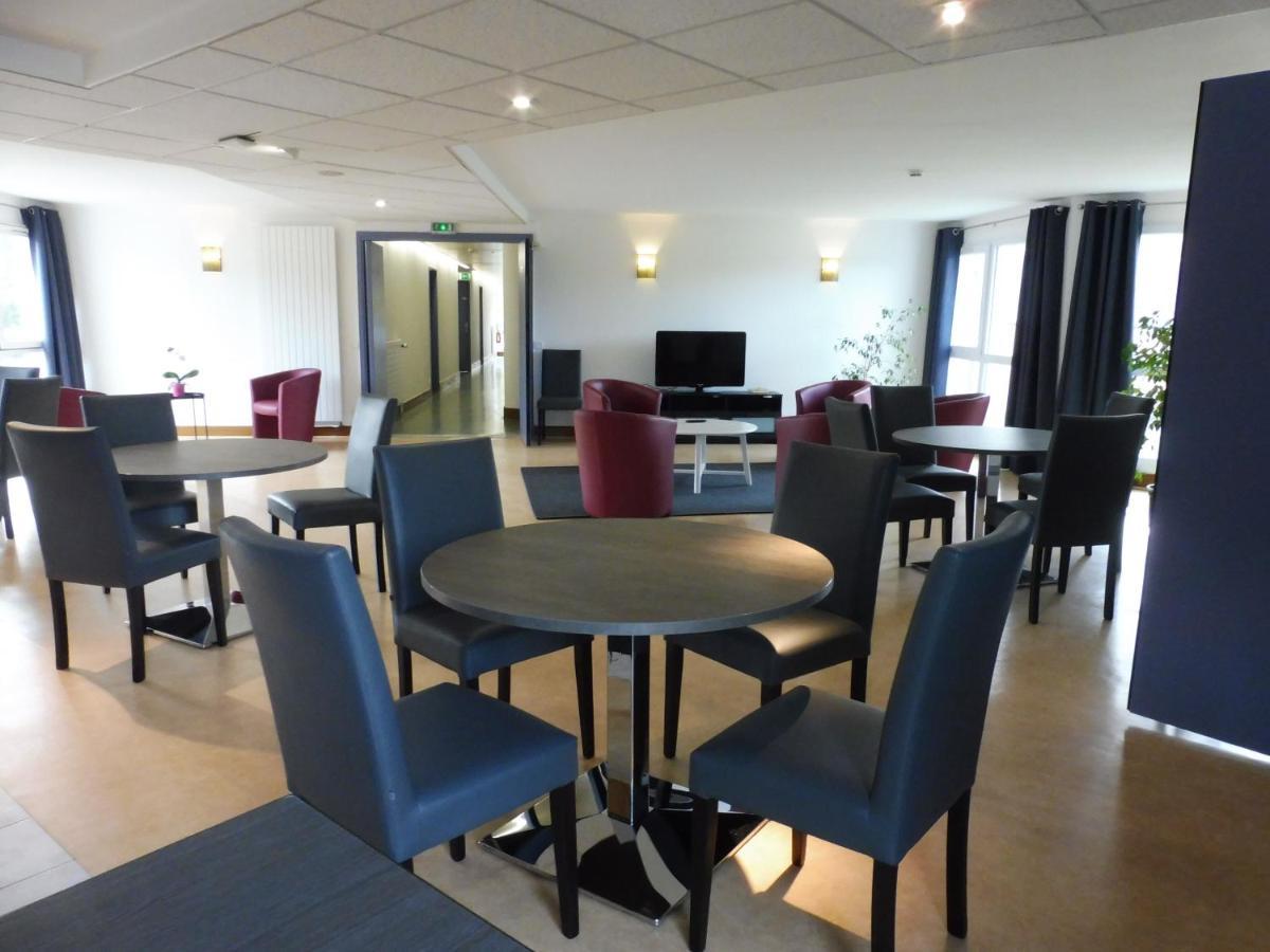 Domaine De Mont-Evray Hotel Nouan-le-Fuzelier Luaran gambar